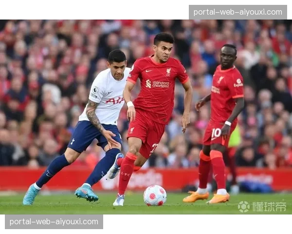 热刺进攻创造力枯竭 伪九号战术失效致前场空间利用不足